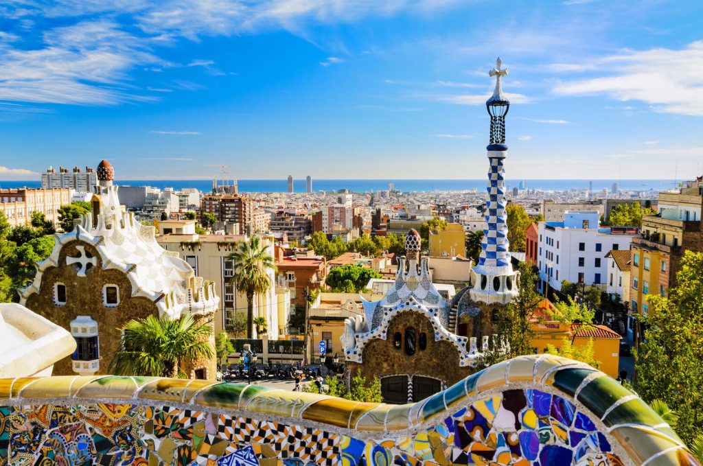 Vue panoramique de Barcelone depuis le parc Güell