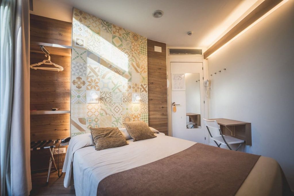 Chambre d’hôte Barcelone pas cher centre-ville avec salle de bain privée